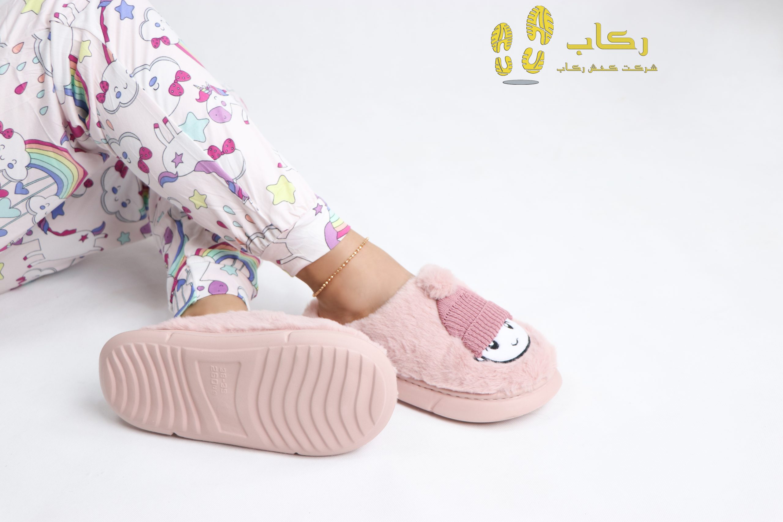 قیمت دمپایی پولیشی زنانه مدل اوزاکا کلاهدار